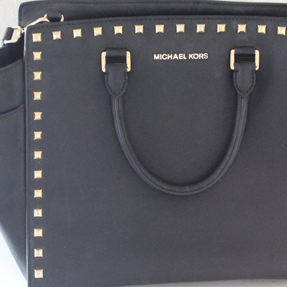 Black Michael Kors Selma Stud Purse